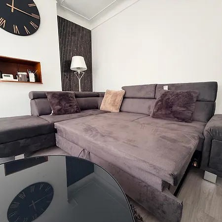 The Alcove Retreat *